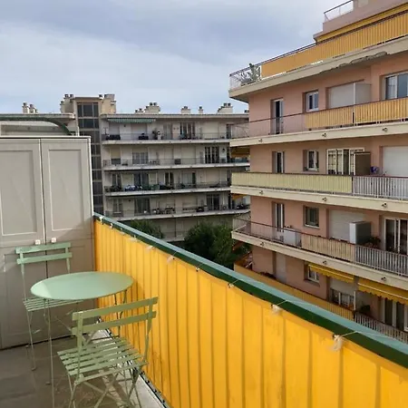 Prato Charment 2 Pieces, Centre Ville,1 Min Apartment Menton