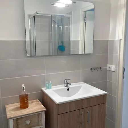 Prato Charment 2 Pieces, Centre Ville,1 Min Apartment *