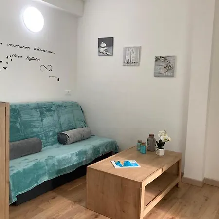 Apartment Prato Charment 2 Pieces, Centre Ville,1 Min *
