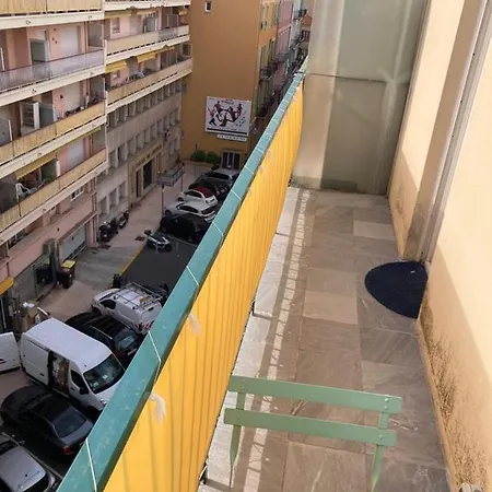 Apartment Prato Charment 2 Pieces, Centre Ville,1 Min